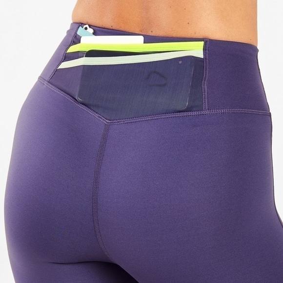 FABLETICS Trinity high waisted pocket leggings Aegean/multi purple - Picture 2 of 6